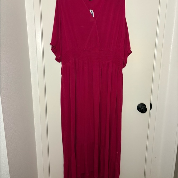 Old Navy Red Maxi Dress - Picture 1 of 2